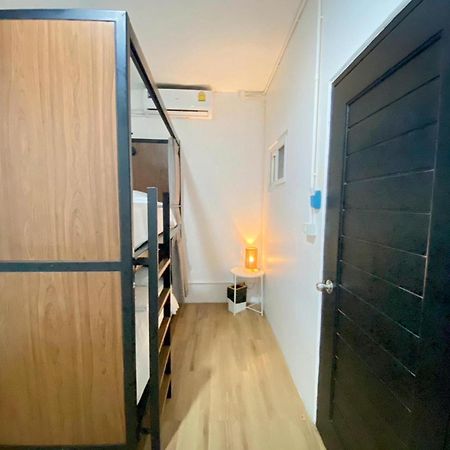 Kudi Hostel Бангкок Екстер'єр фото