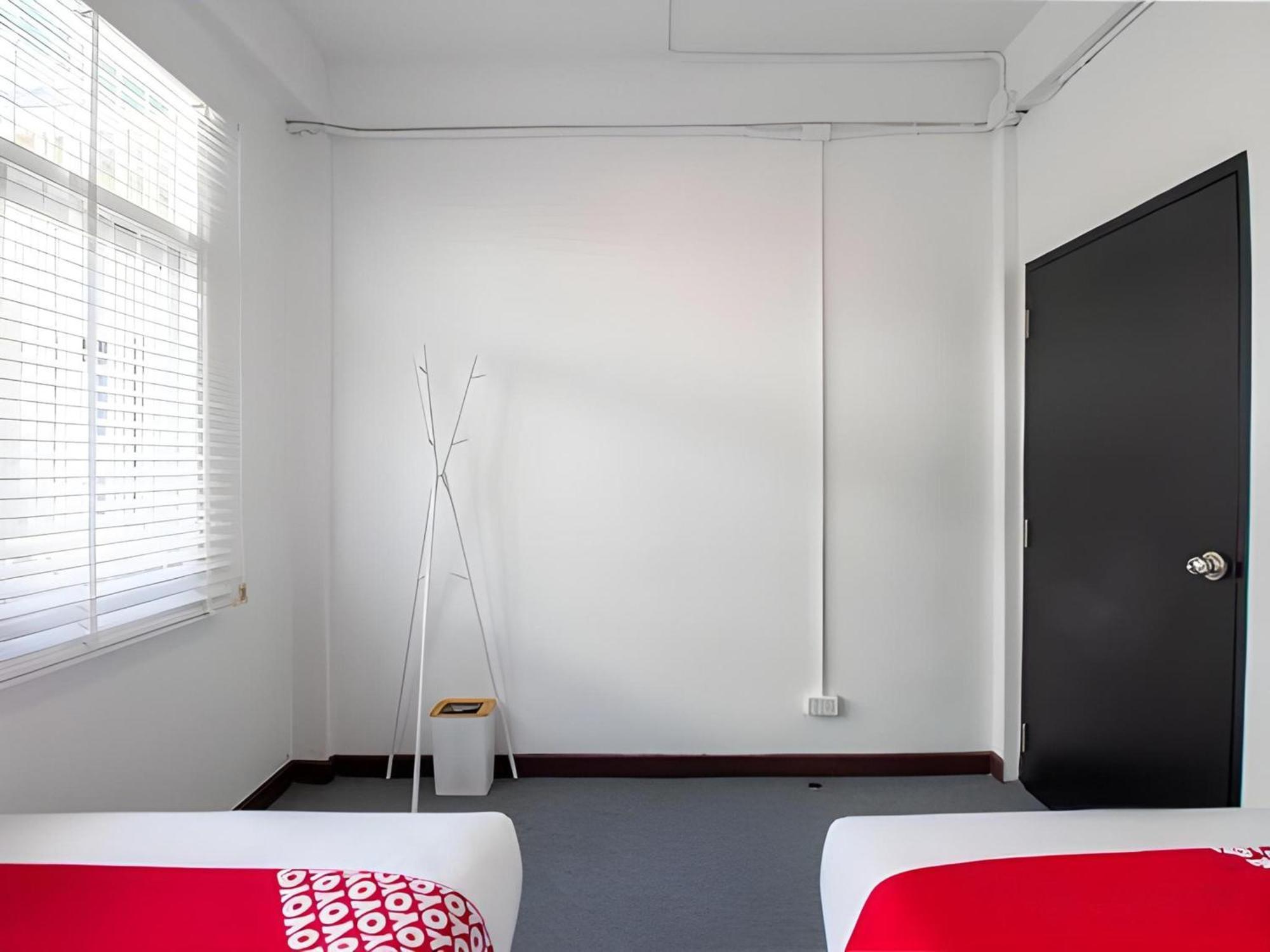 Kudi Hostel Бангкок Екстер'єр фото